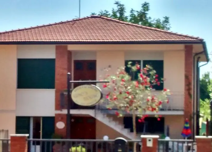 Gino'S House